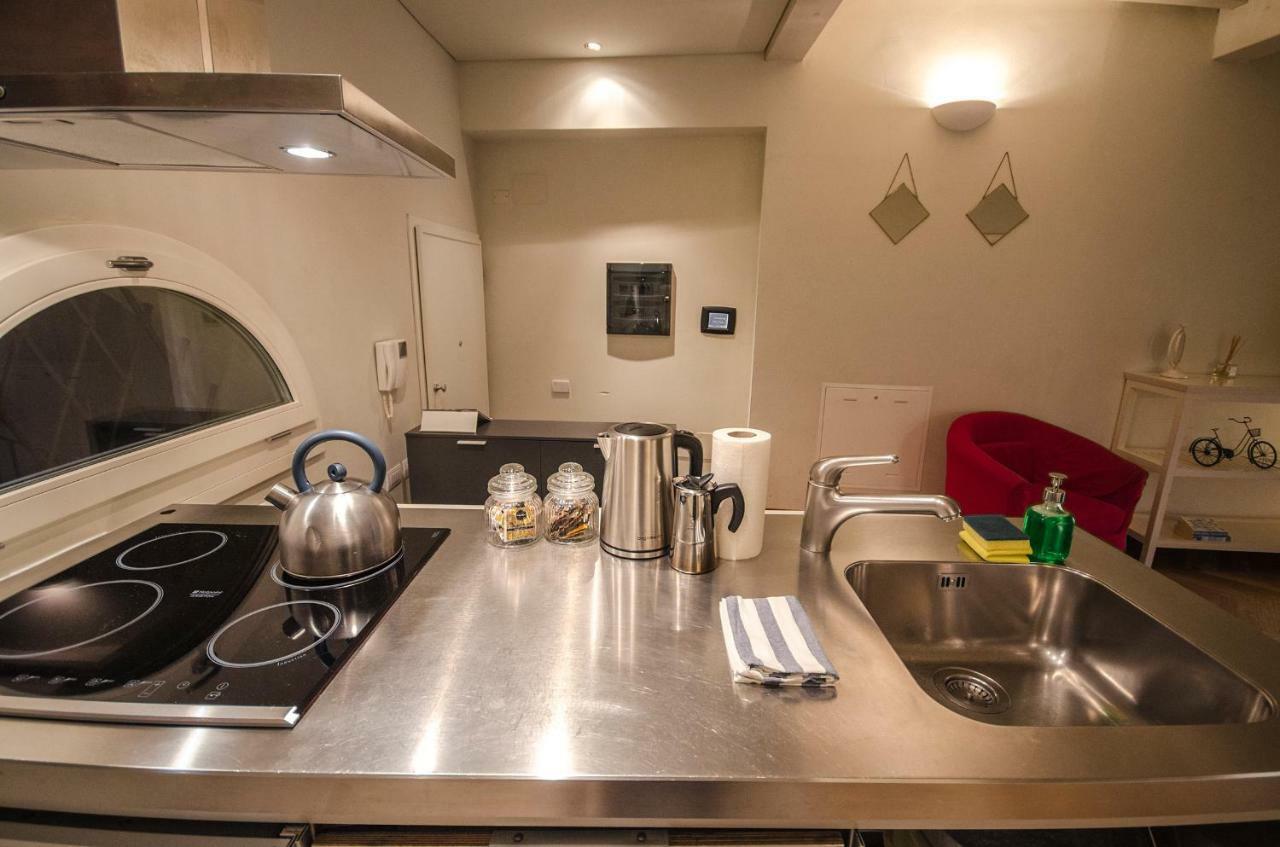 Azeglio Apartment, A Due Passi Da Piazza Maggiore 博洛尼亚 外观 照片