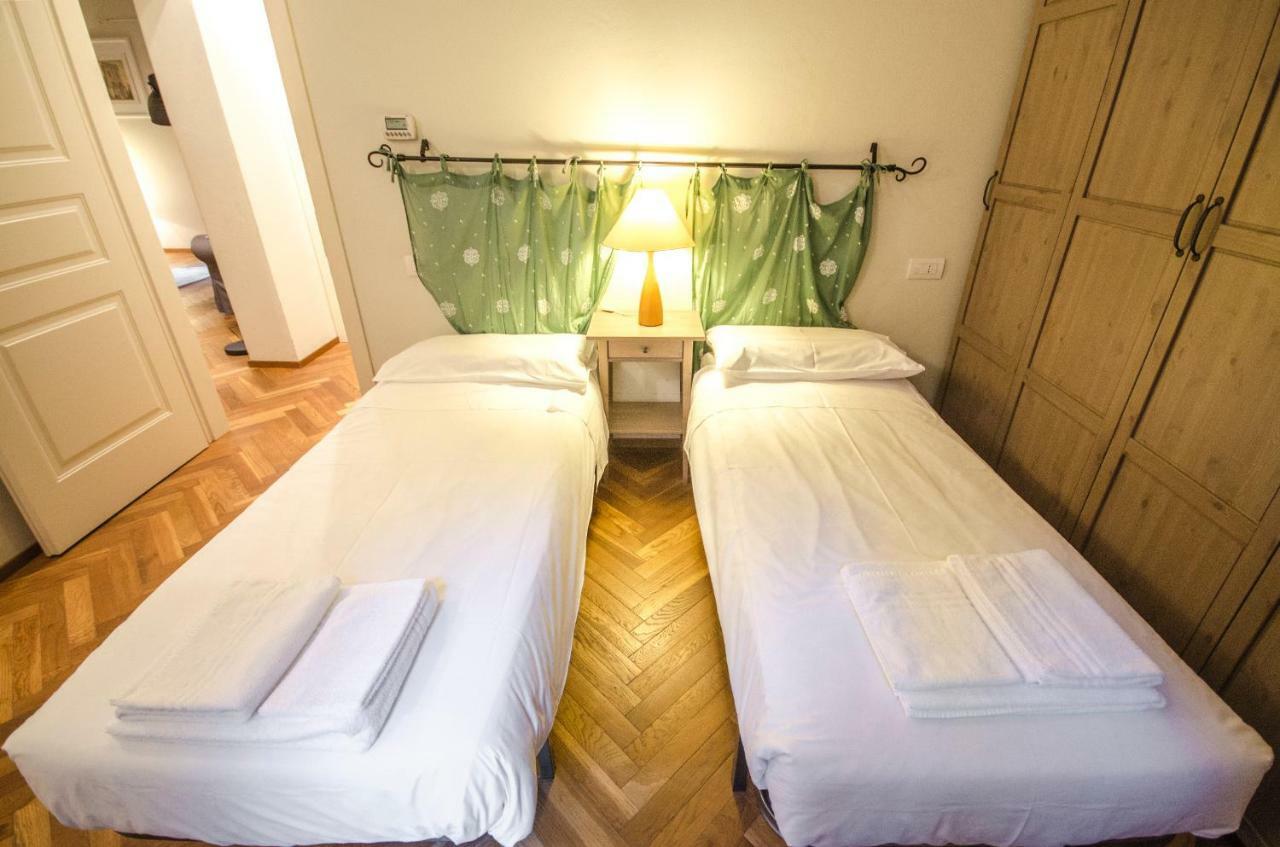 Azeglio Apartment, A Due Passi Da Piazza Maggiore 博洛尼亚 外观 照片