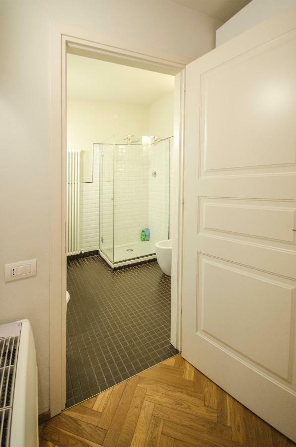 Azeglio Apartment, A Due Passi Da Piazza Maggiore 博洛尼亚 外观 照片